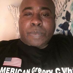 Meet your Posher, Gregory